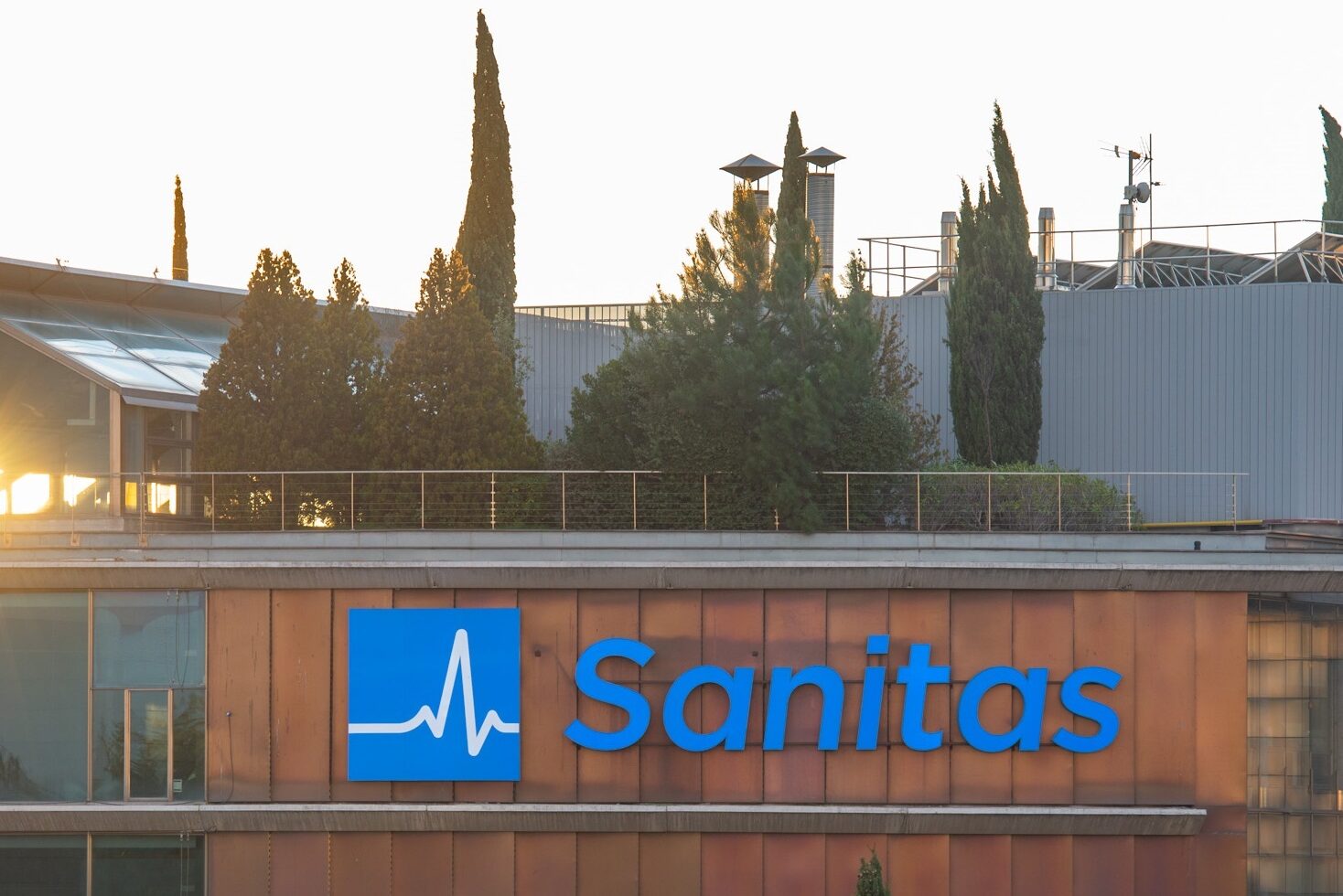 empresas-sanitas-sede-noticia-entremayores