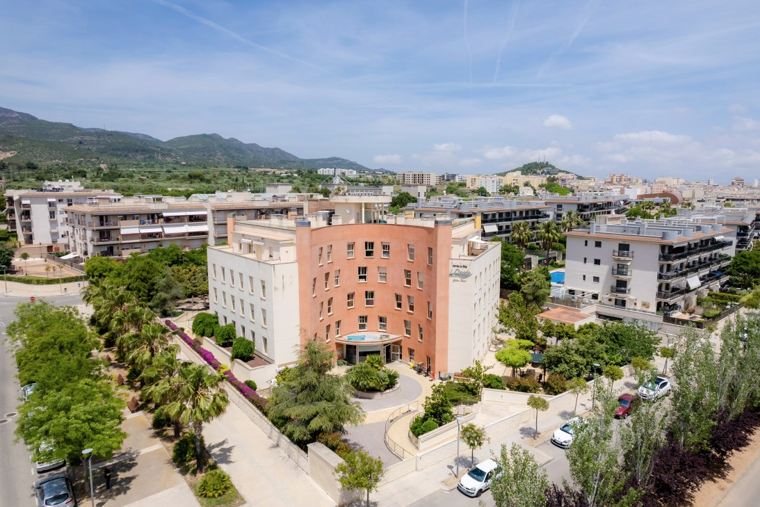 empresas-laonada-ciudad-vertical-care-noticia-entremayores