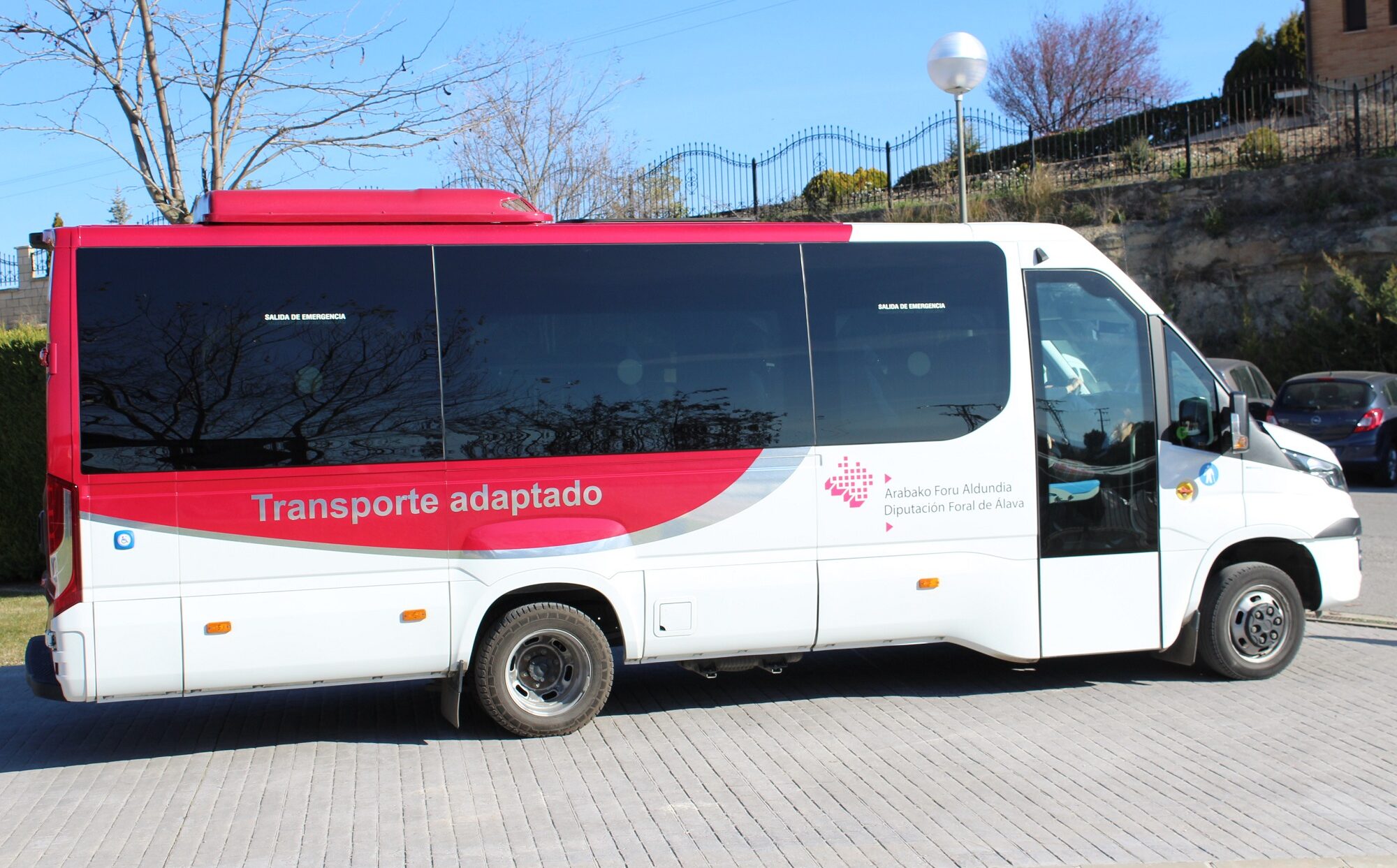 pv-alava-transporte-adaptado-noticia-entremayores