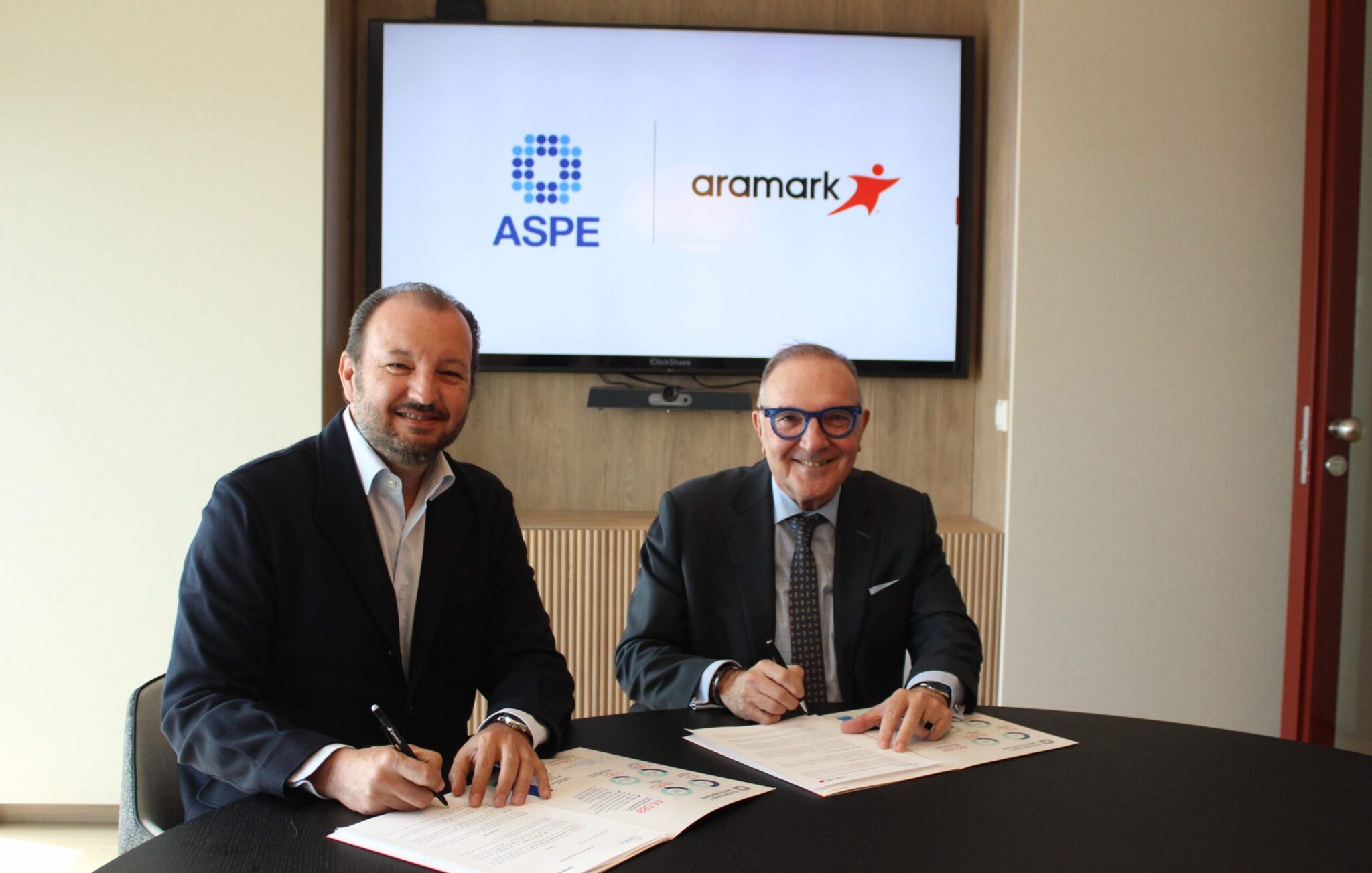 ASPE y Aramark renuevan su acuerdo de colaboración | EntreMayores